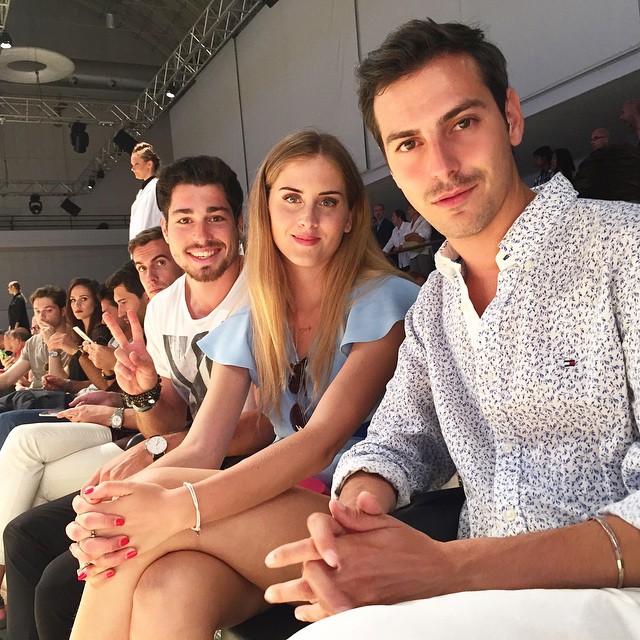 Attending the @accademiadellusso fashion show w/ @valentinaferragni @lucavezil #exposure #Milano #accademiadellusso
今天去了Accademia Del Lusso參加了學生作品秀，這是一個很棒的經歷，我還遇到了很多中國的學生。